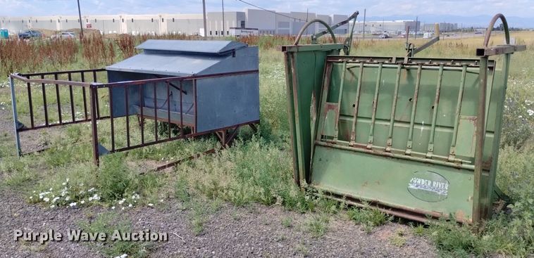 image for item LP9653 Livestock equipment