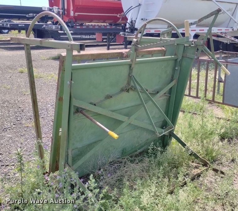image for item LP9653 Livestock equipment