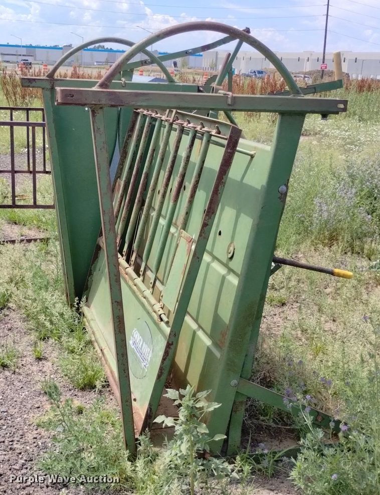 image for item LP9653 Livestock equipment