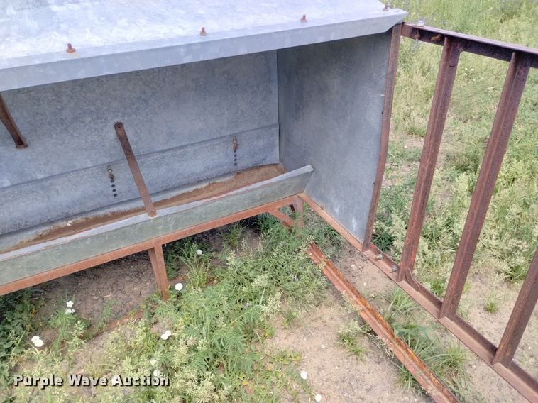 image for item LP9653 Livestock equipment