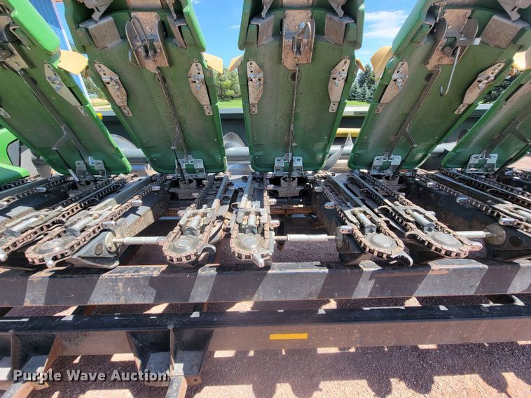 image for item LQ9049 2014 Capello Quasar F12  corn head with trailer