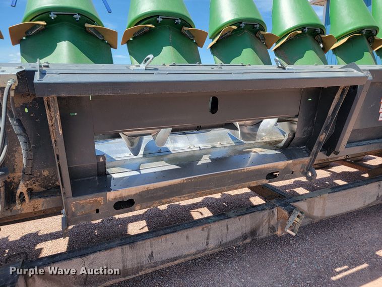 image for item LQ9049 2014 Capello Quasar F12  corn head with trailer