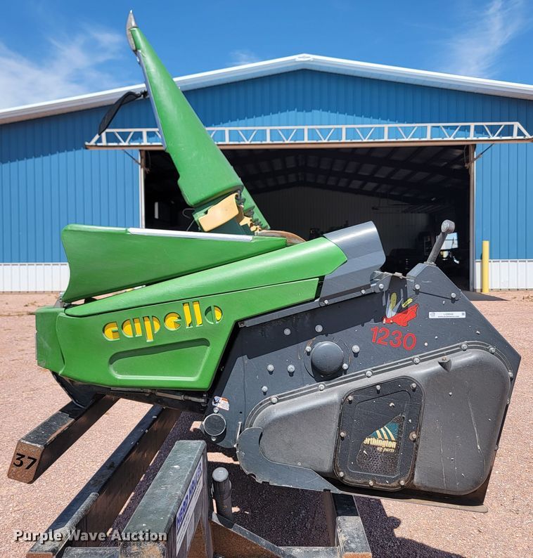 image for item LQ9049 2014 Capello Quasar F12  corn head with trailer