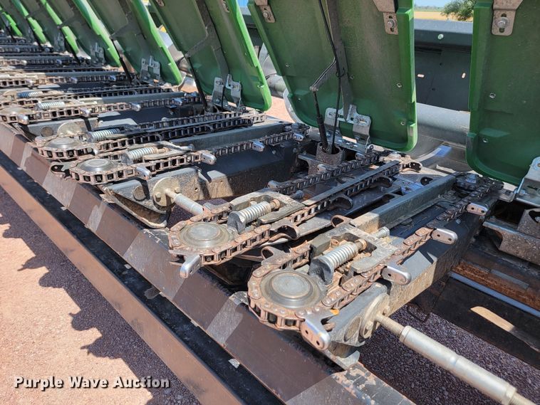 image for item LQ9049 2014 Capello Quasar F12  corn head with trailer