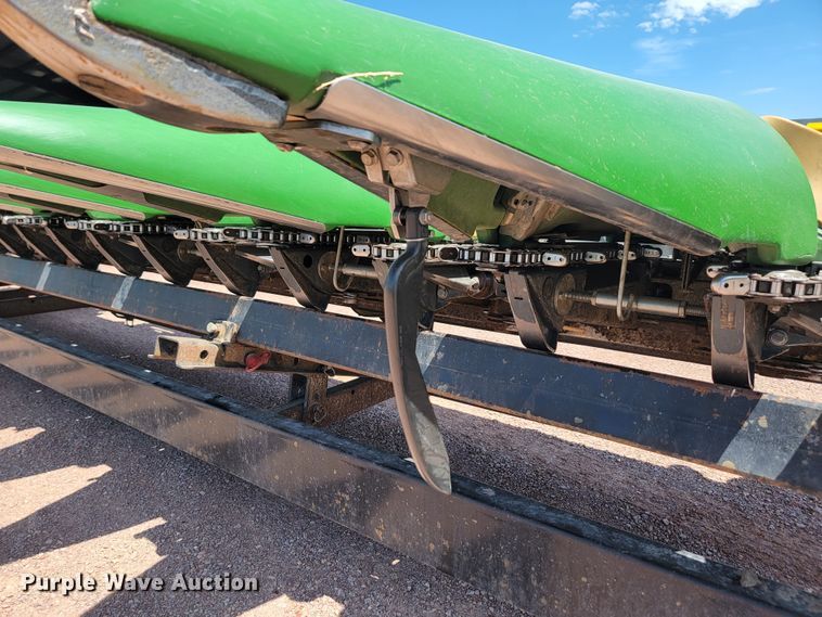 image for item LQ9049 2014 Capello Quasar F12  corn head with trailer