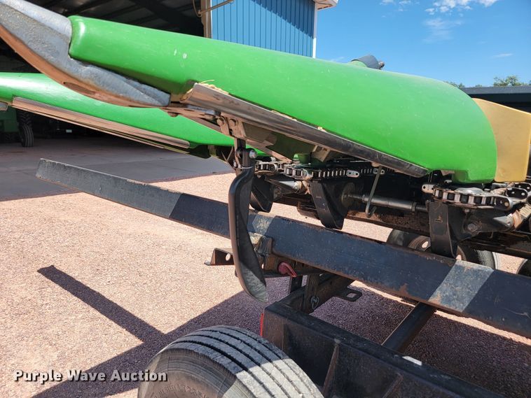 image for item LQ9049 2014 Capello Quasar F12  corn head with trailer