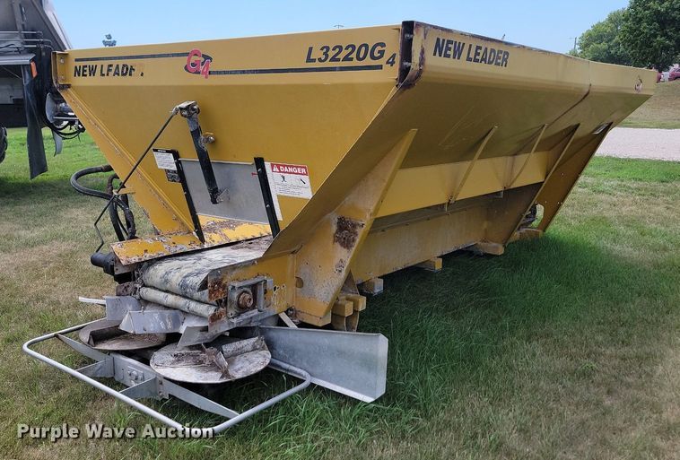 image for item LQ9060 New Leader L3220G4  spreader
