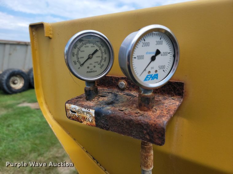 image for item LQ9060 New Leader L3220G4  spreader