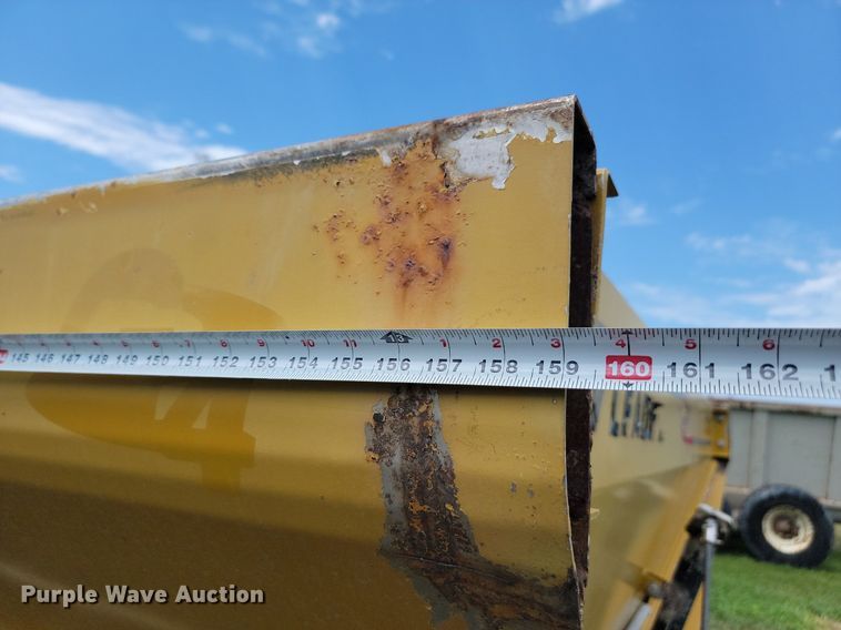 image for item LQ9060 New Leader L3220G4  spreader