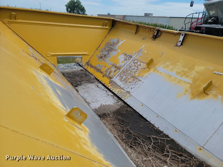 image for item LQ9060 New Leader L3220G4  spreader