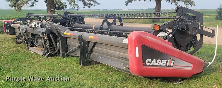 image for item LQ9063 2008 Case 2162  draper head