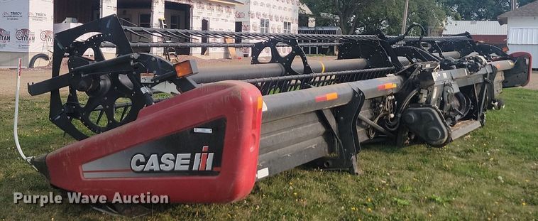 image for item LQ9063 2008 Case 2162  draper head