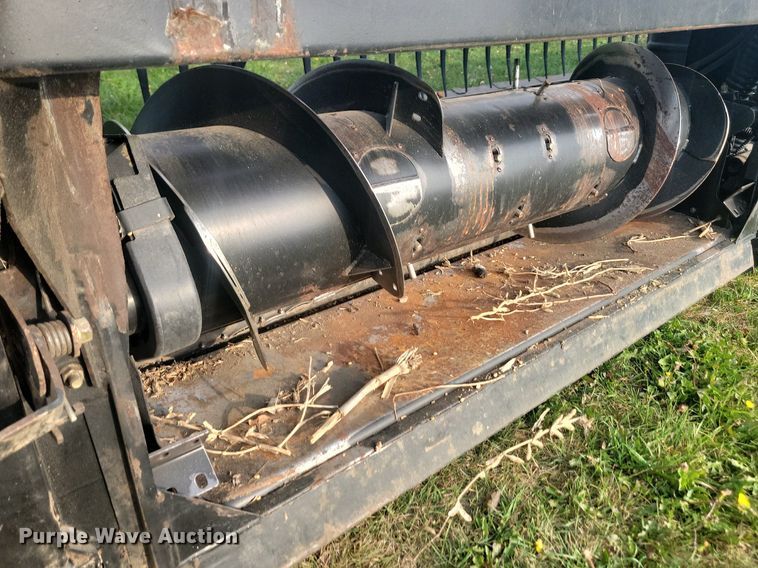 image for item LQ9063 2008 Case 2162  draper head