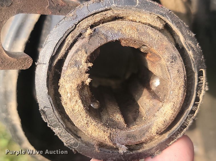 image for item LQ9063 2008 Case 2162  draper head