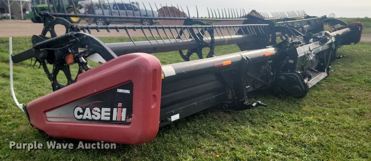 image for item LQ9064 2009 Case 2162  draper head