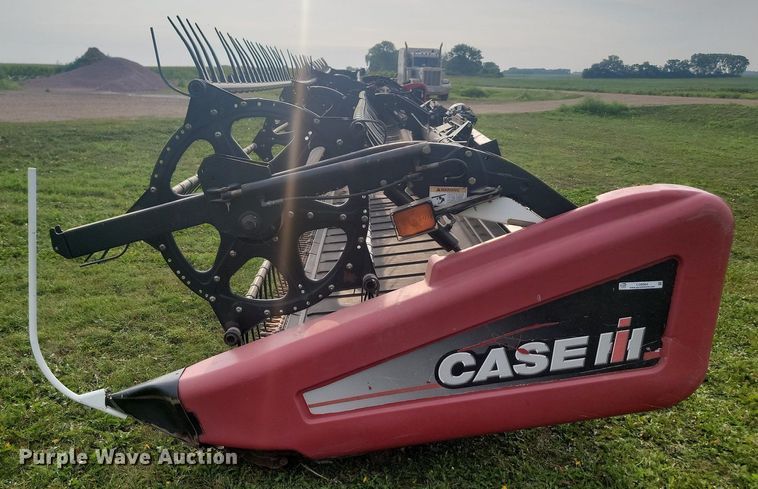 image for item LQ9064 2009 Case 2162  draper head