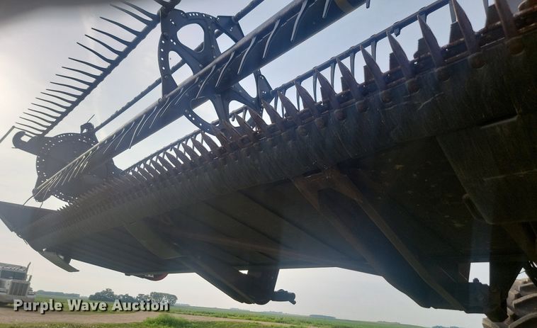 image for item LQ9064 2009 Case 2162  draper head