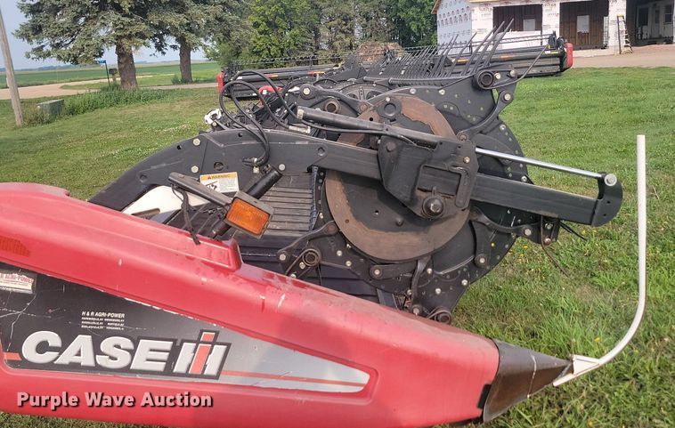 image for item LQ9064 2009 Case 2162  draper head