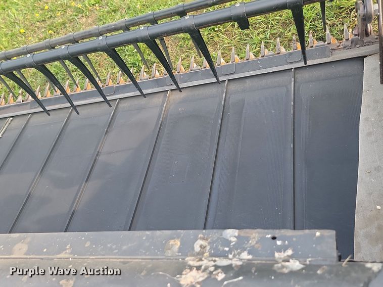 image for item LQ9064 2009 Case 2162  draper head