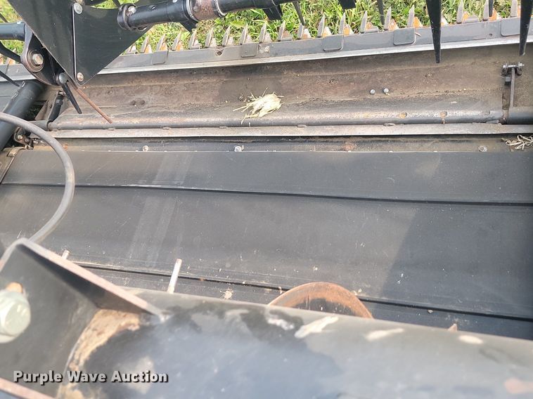 image for item LQ9064 2009 Case 2162  draper head