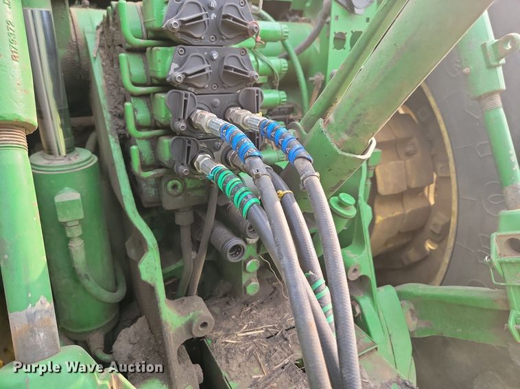 image for item LQ9065 John Deere 510  disk ripper