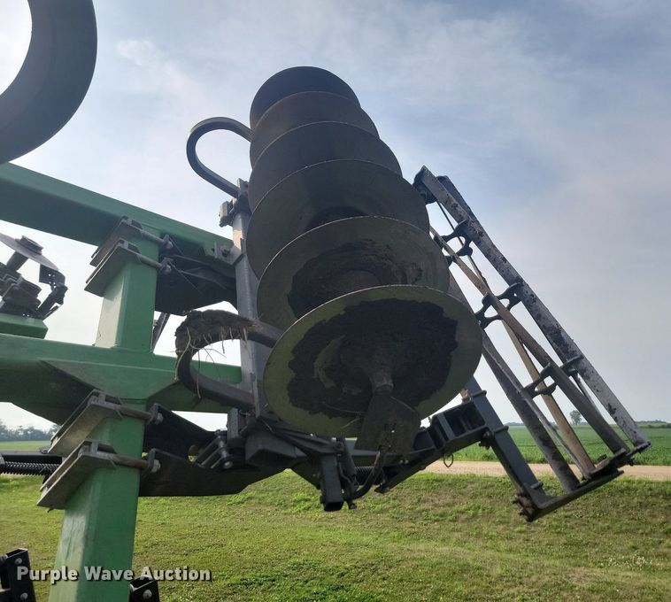 image for item LQ9065 John Deere 510  disk ripper