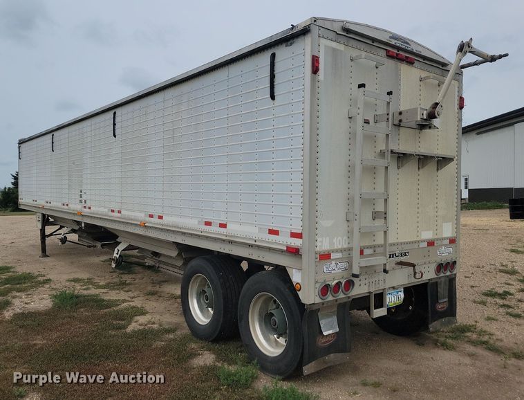 image for item LQ9066 2003 Wilson DWH-551  grain trailer