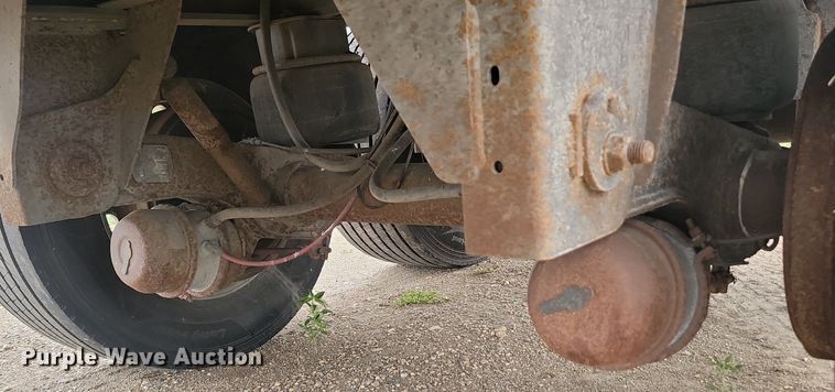 image for item LQ9066 2003 Wilson DWH-551  grain trailer