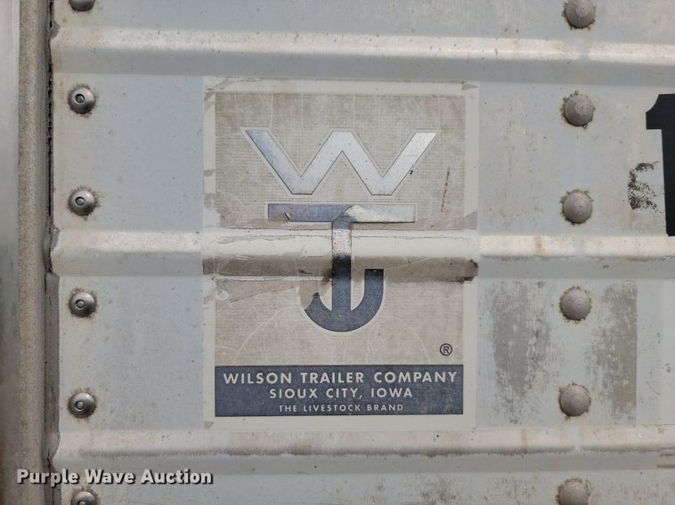 image for item LQ9066 2003 Wilson DWH-551  grain trailer