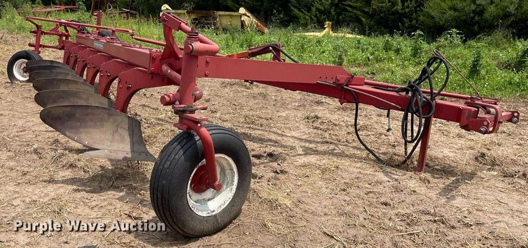 image for item LS9445 International  six bottom plow