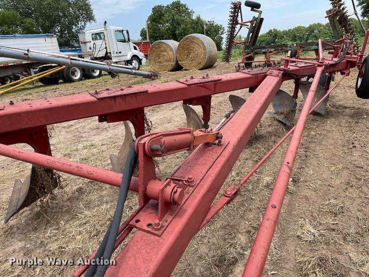 image for item LS9445 International  six bottom plow