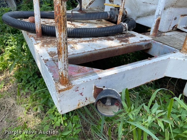 image for item LS9449 Shop built  nurse tank trailer