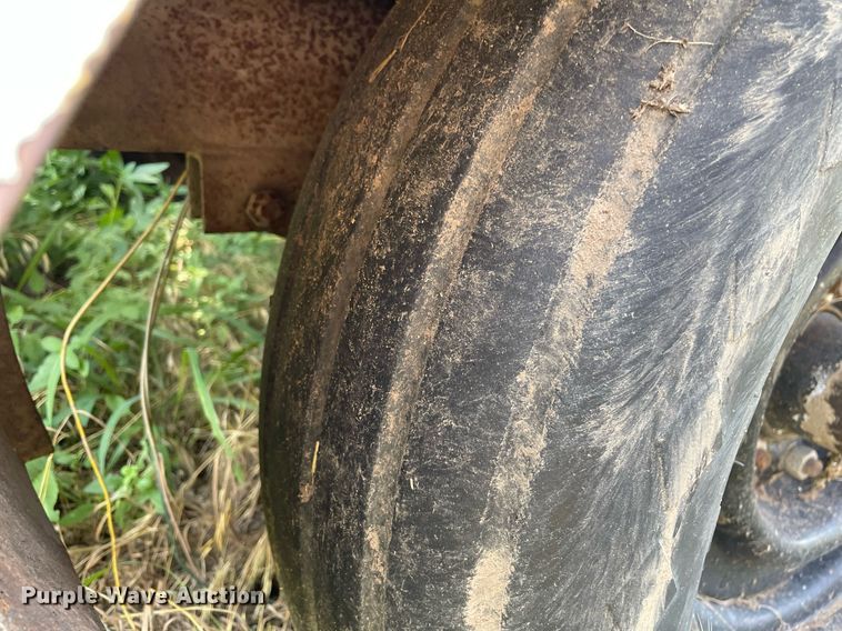 image for item LS9449 Shop built  nurse tank trailer