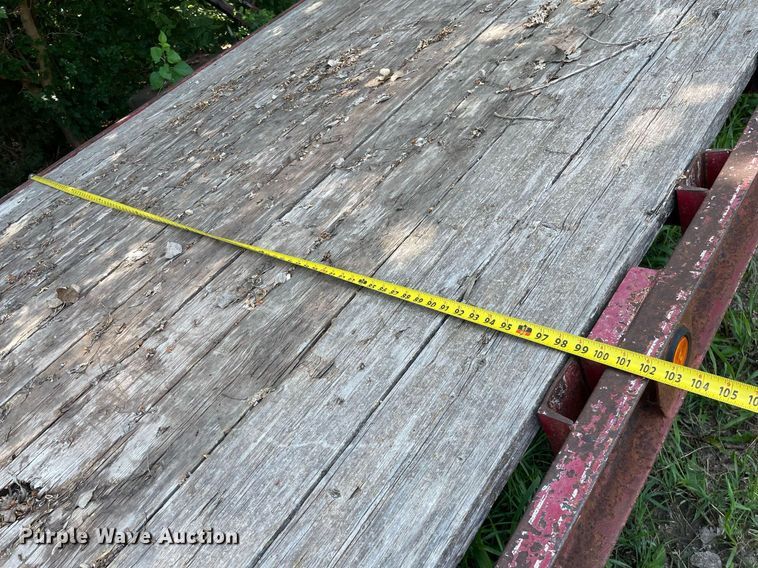 image for item LS9450 2004 Titan  equipment trailer