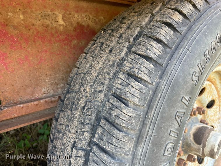 image for item LS9450 2004 Titan  equipment trailer