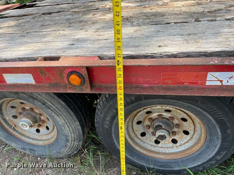 image for item LS9450 2004 Titan  equipment trailer