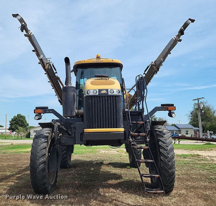 image for item LS9602 2015 Challenger RoGator RG1300B  applicator