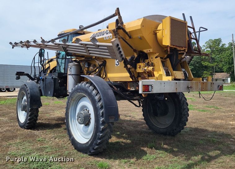 image for item LS9602 2015 Challenger RoGator RG1300B  applicator
