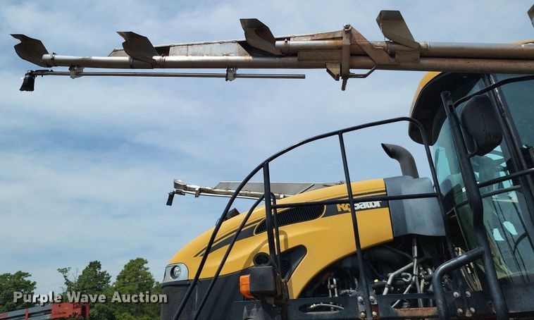 image for item LS9602 2015 Challenger RoGator RG1300B  applicator