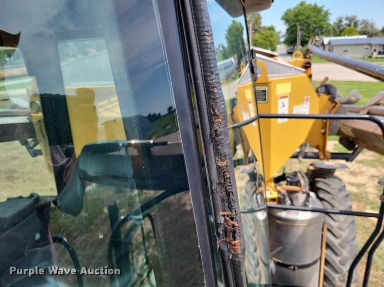 image for item LS9602 2015 Challenger RoGator RG1300B  applicator