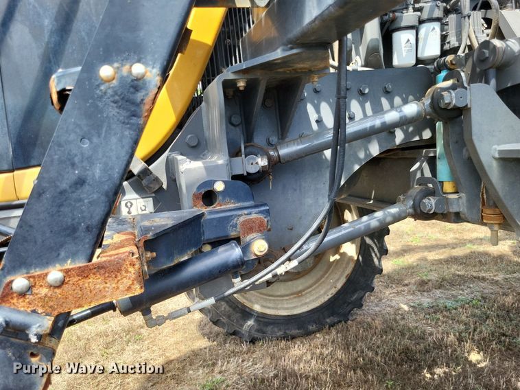 image for item LS9602 2015 Challenger RoGator RG1300B  applicator