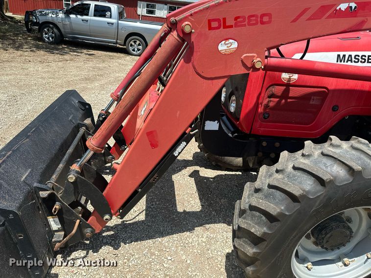 image for item MB9764 2007 Massey Ferguson 5455  MFWD tractor