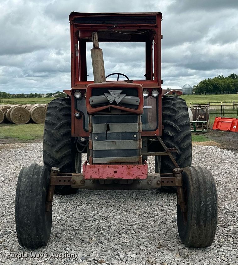 image for item MB9780 1970 Massey Ferguson 1100  tractor
