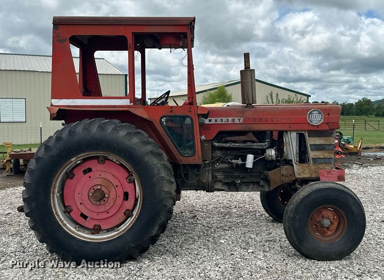 image for item MB9780 1970 Massey Ferguson 1100  tractor