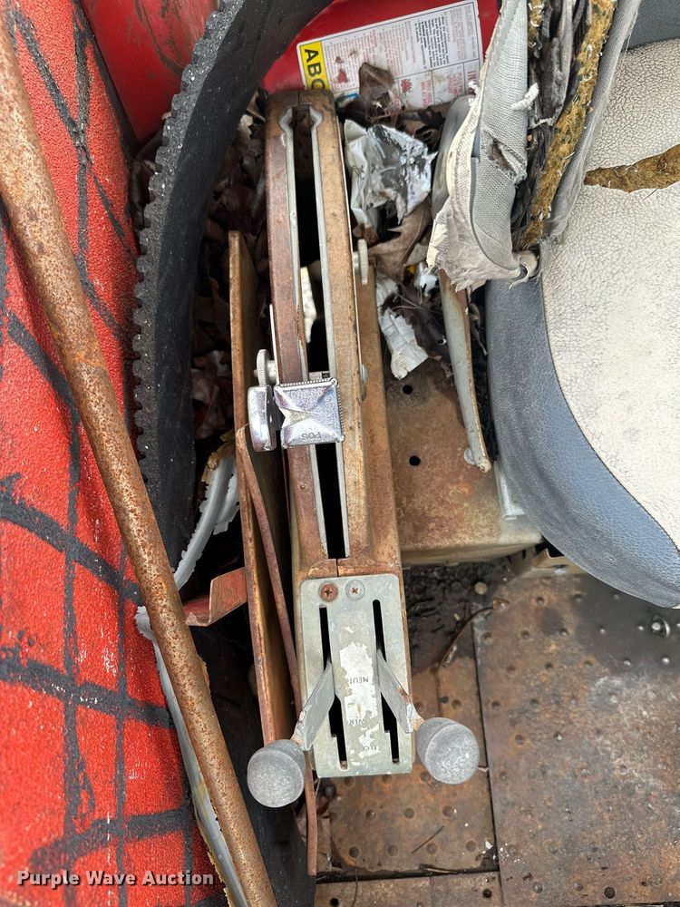 image for item MB9780 1970 Massey Ferguson 1100  tractor