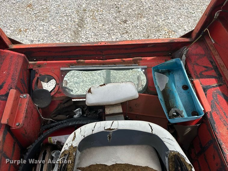 image for item MB9780 1970 Massey Ferguson 1100  tractor