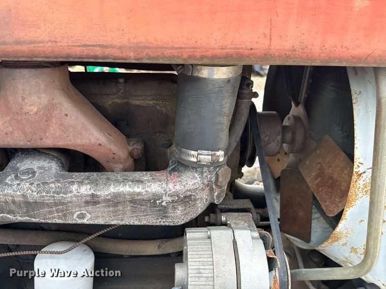 image for item MB9780 1970 Massey Ferguson 1100  tractor