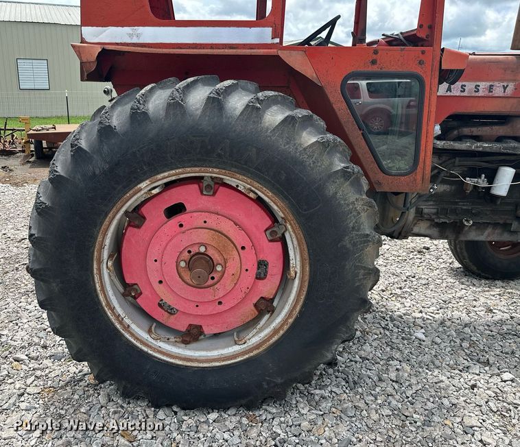 image for item MB9780 1970 Massey Ferguson 1100  tractor