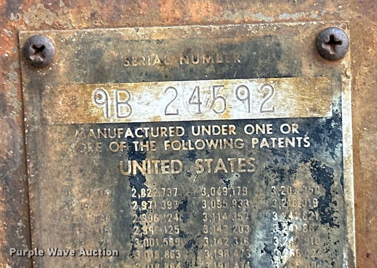 image for item MB9780 1970 Massey Ferguson 1100  tractor