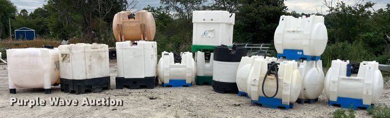 image for item MG9335 Approximately 33 tanks